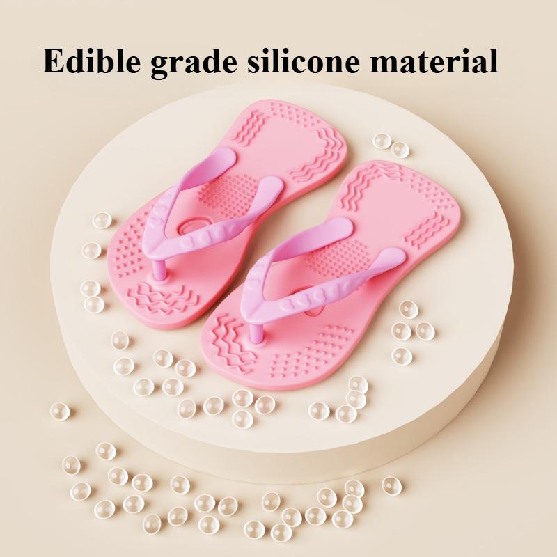 Dog Silicone Teething Toys Flip-Flop Shaped Teething Toy for Small Medium-sized Dogs Textured Silicone Toy Clean Molar Teeth