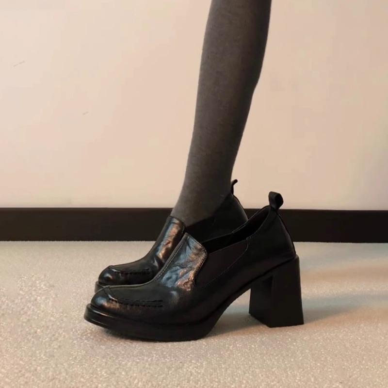 Leather retro thick heel single shoes women's autumn round head deep mouth old small high heel small leather shoes