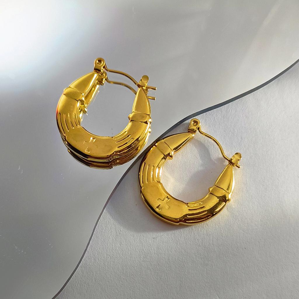 Premium Stainless Steel Simple Wind Versatile Oil Pressure Earrings 18K Real Gold Plating
