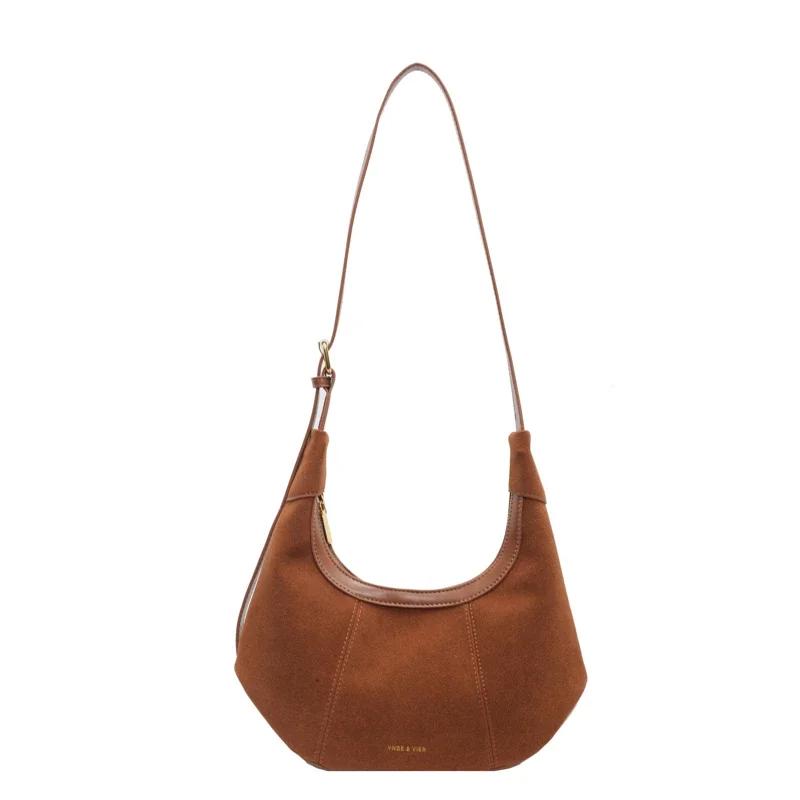Popular retro style duffel bag for women this year  new large capacity relaxed travel crossbody bag