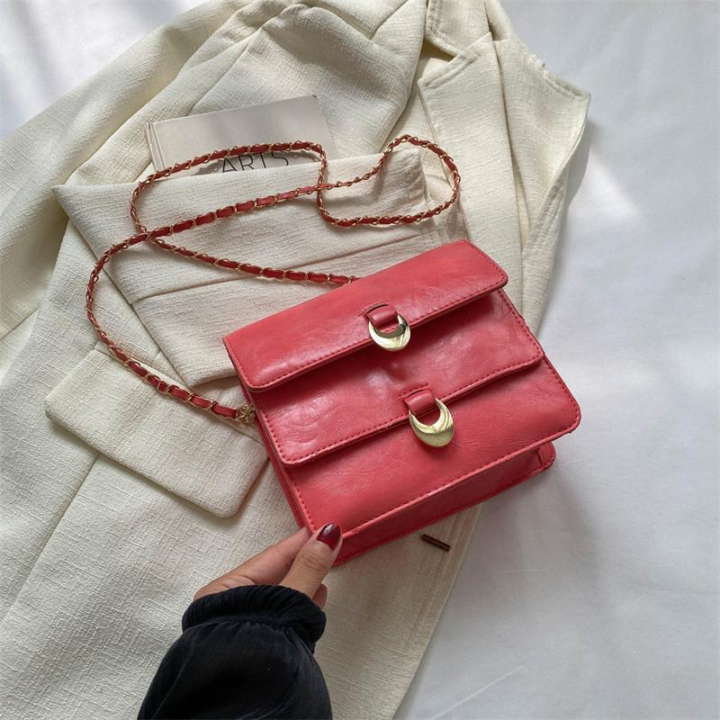 

Chic Retro Stylish Shoulder Bag For Women In Various Colors Perfect For Daily Use рожевий