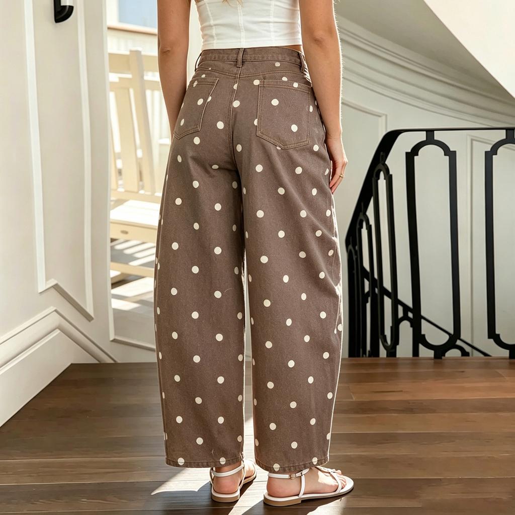 Jeans Cropped Feminino de Bolinhas com Caimento Médio Solto para Uso Casual Diário
