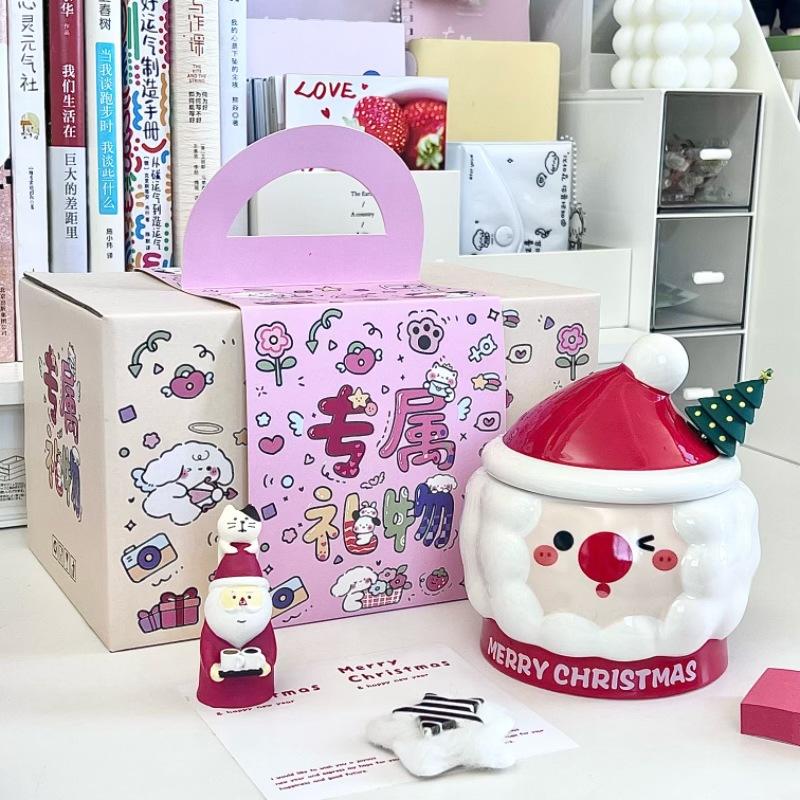Christmas Gift for Girls Santa Claus Ceramic Mug Creative Cute Mug with Lid Souvenir Gift Box