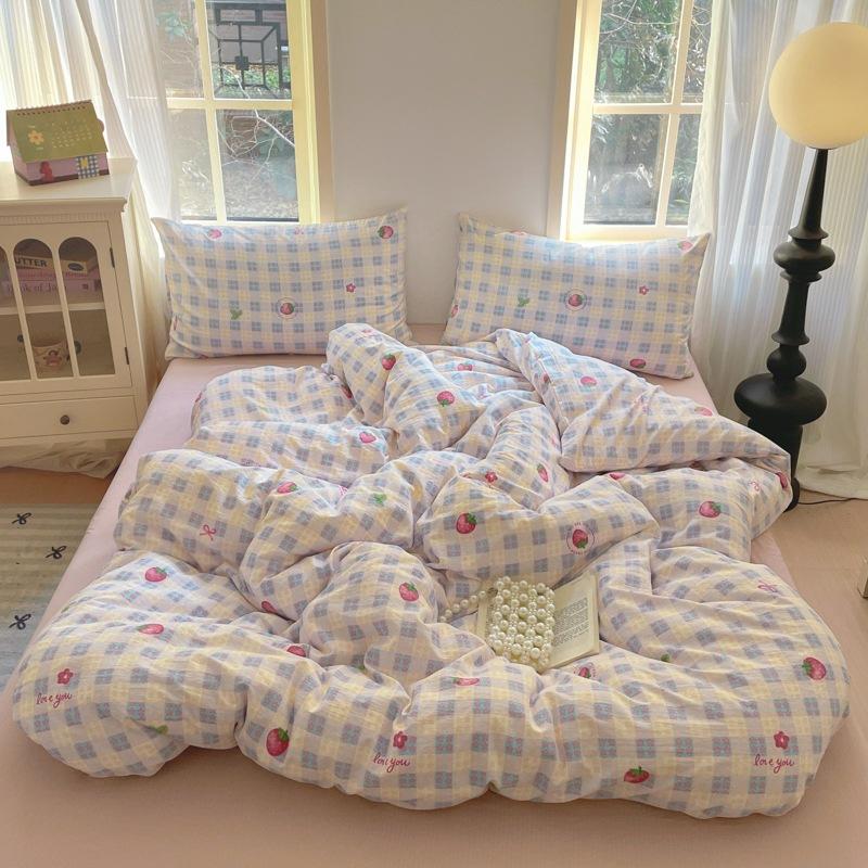 Korean Girls Strawberry Bedding Sets Bed Sheet Duvet Cover with Pillowcase Queen King Size Quilt Cover Set Soft Bed Linen Set