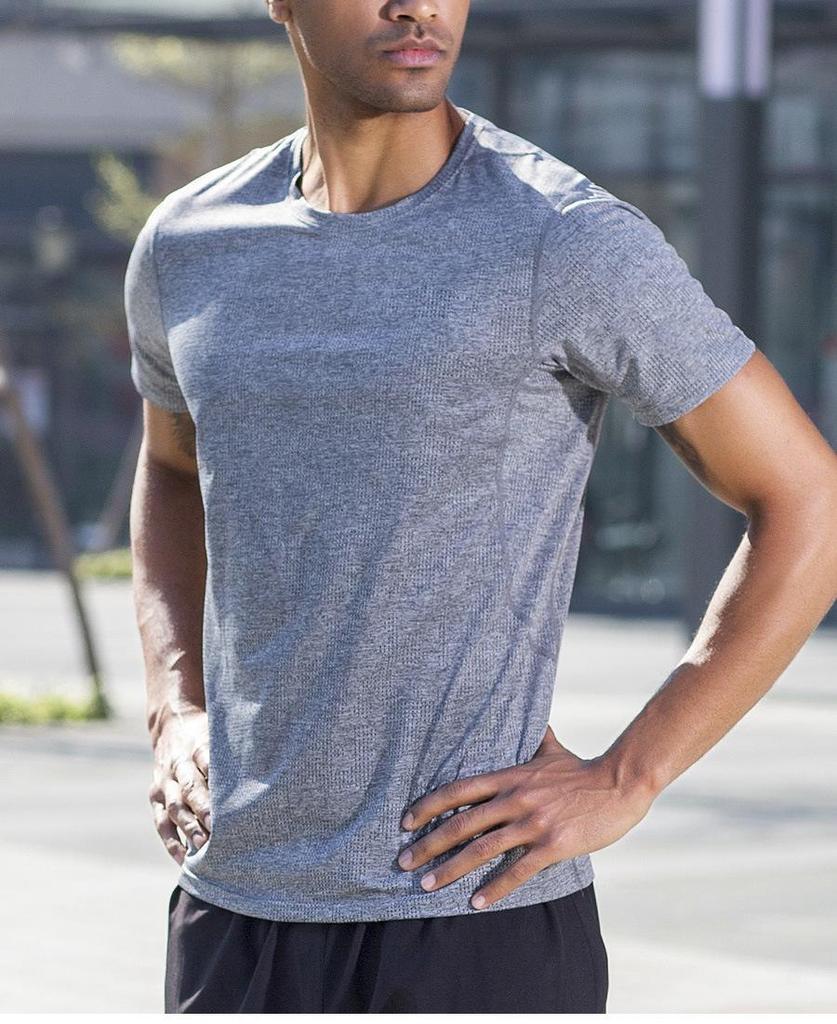 Men's Quick-Dry Loose Fit Outdoor Sports T-Shirt - Breathable Summer Short-Sleeve for Running and Basketball