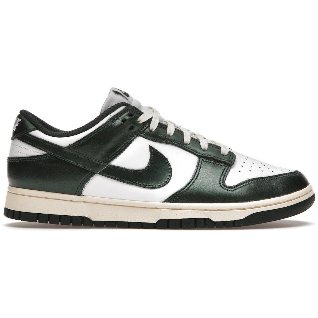 

Кроссовки Nike Dunk Low Vintage Green (Женский)(ДК8580-100) 35.5