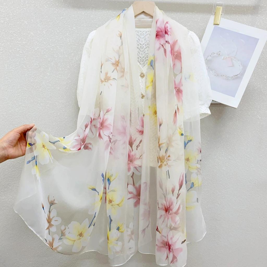 Stoles Wraps Silk Scarf Foulard Female Scarves Wraps Hijab Bandana Women Large-size Beach Shawls Muslim HijabsTravel Sunscreen