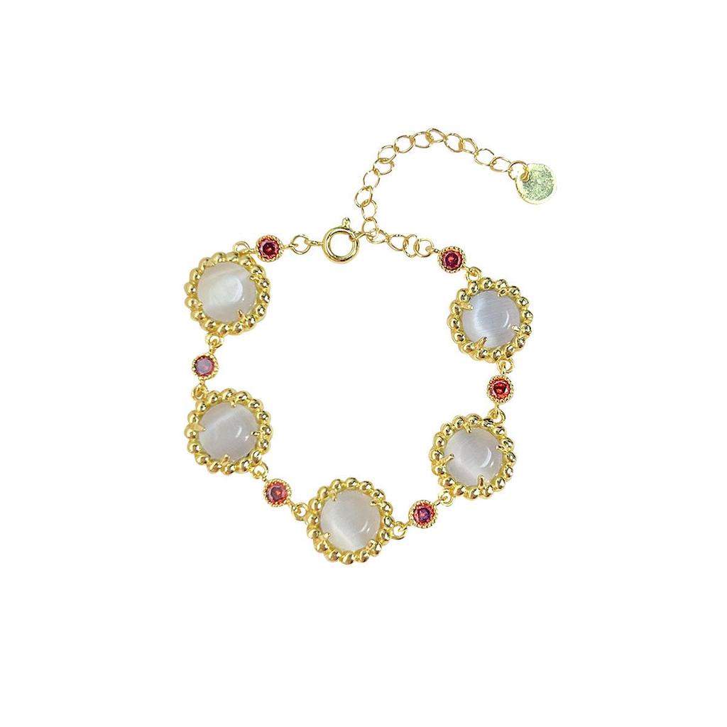 2023 Vintage-Style White Shell Retro Bracelet - Moonlight Treasure Box Design