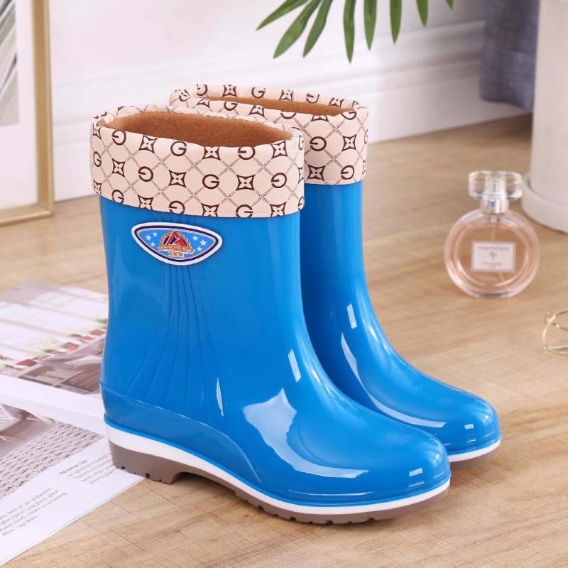 Short Women's Rain Shoes Water Shoes Women's Rain Boots Fashion Waterproof Shoes Kitchen Non-slip Rubber Shoes Work Overshoes Summer