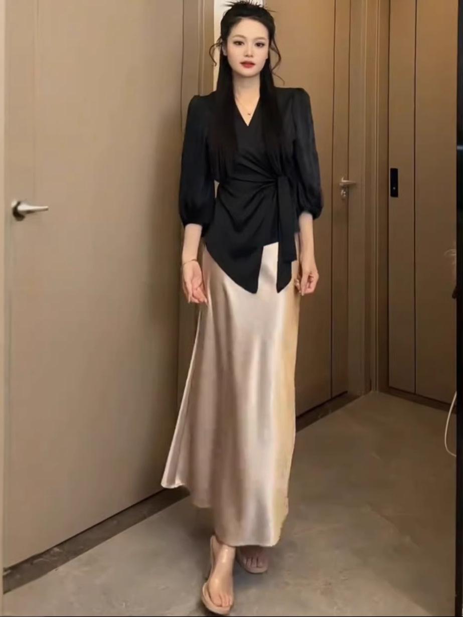 Champagne High Waist Satin Mermaid Skirt with Slit for Women - Spring/Summer 2026 Fashion XL (121-135 cm)