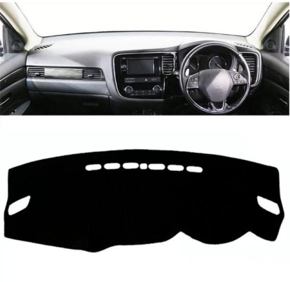 

Солнцезащитный коврик на панель приборов Mitsubishi Outlander 13-19 Polyester Black Border - Left-Hand Drive