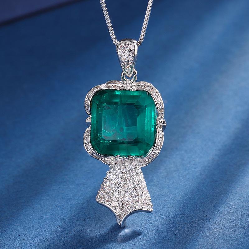 Jewelry Retro Simulation Emerald Butterfly Luxury Inlaid Princess Square Set Main Stone 14 * 14