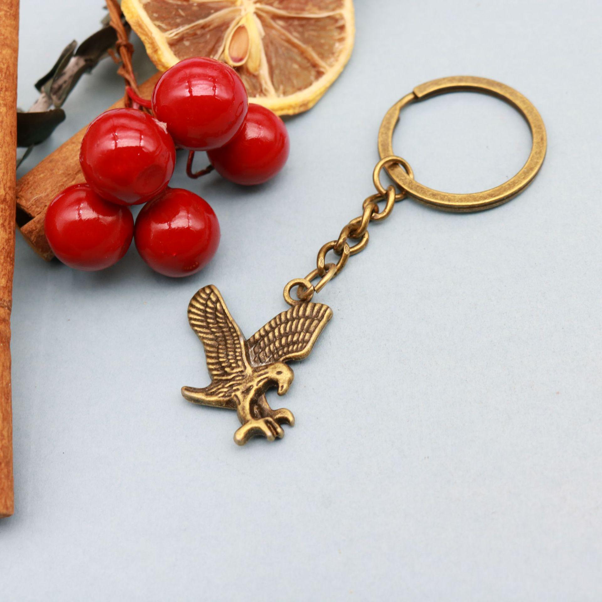 Eagle Keychain Pendant: Stylish Foreign Trade Ornament