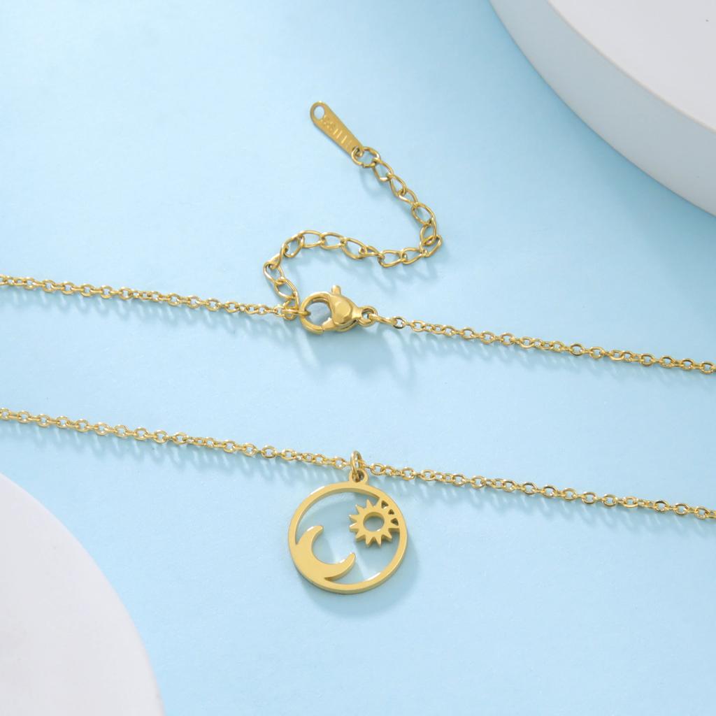 Retro Sun Moon Pendnat Necklace Earrings with Crystl Fashion Necklace for Women and Men-Gold Set