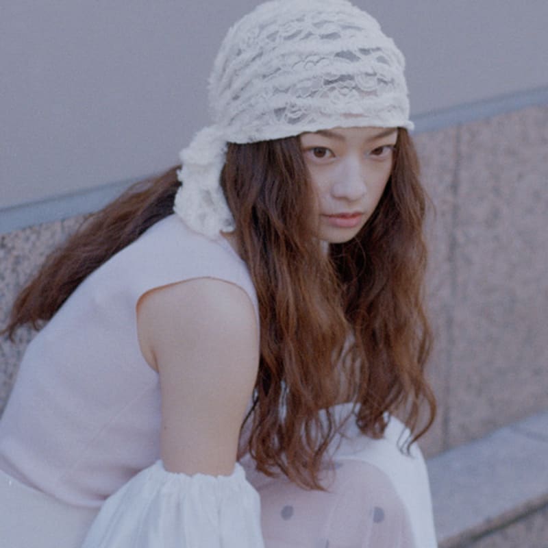 Poesiedame ROSIG SPETSBANDANA I KRÄM