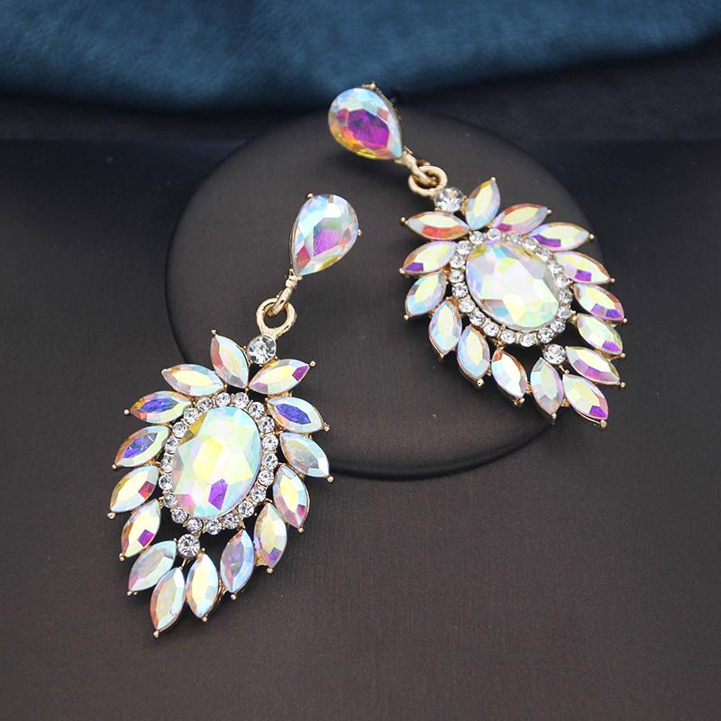 Vintage Baroque Princess Crown and Earrings Set for Women Prom Bridal Wedding Tiara Jewelry Headwear Bride