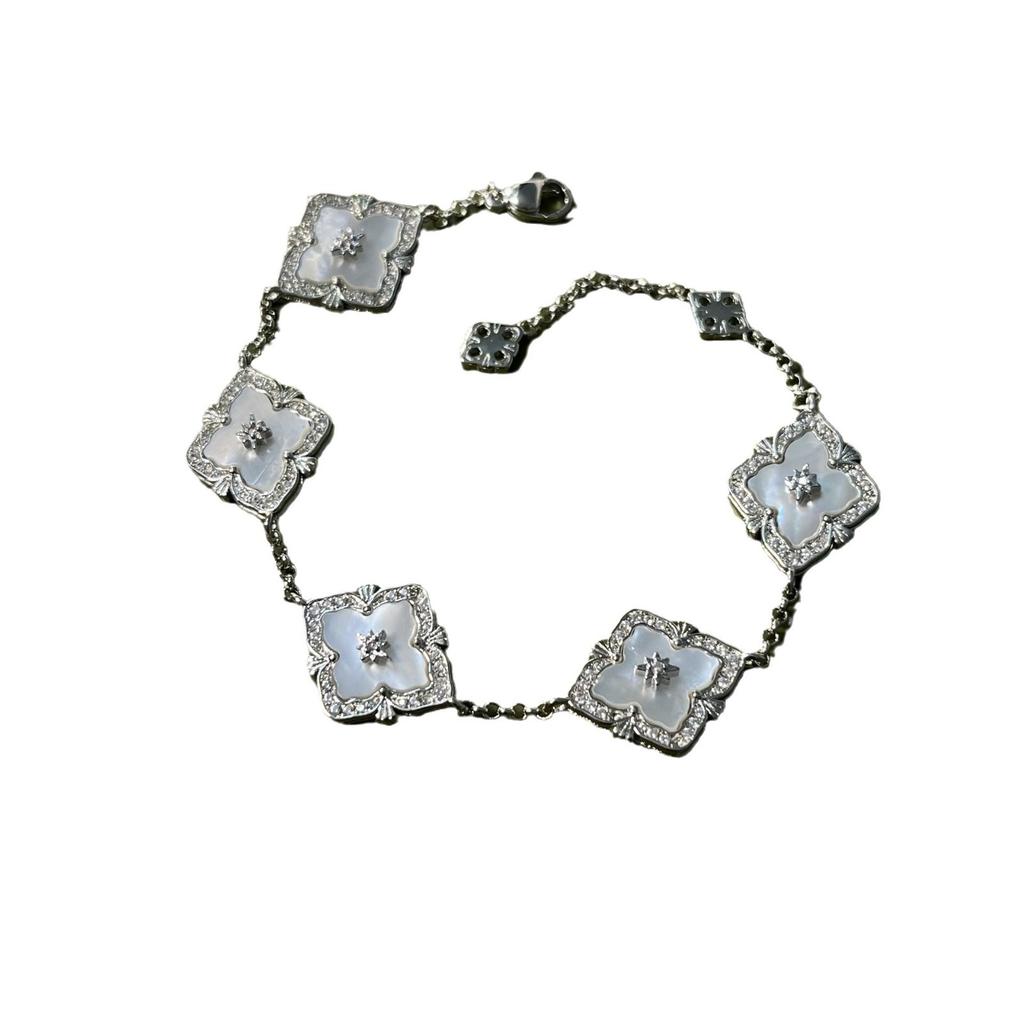 Buchi Wind Window Grilles Four-Leaf Clover Natural White Fritillary Necklace Bracelet Set Light Luxury Cold Wind Live Broadcast Special