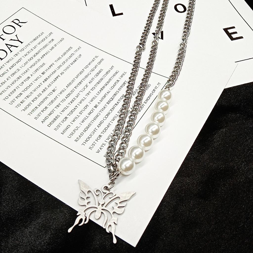 European and American Style Pearl Butterfly Men's Tide Ins Hip-hop Necklace Collarbone Chain Titanium Steel Necklace Men's Decorative Neck Chain