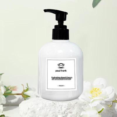 Feuchtigkeitsspendende Handcreme