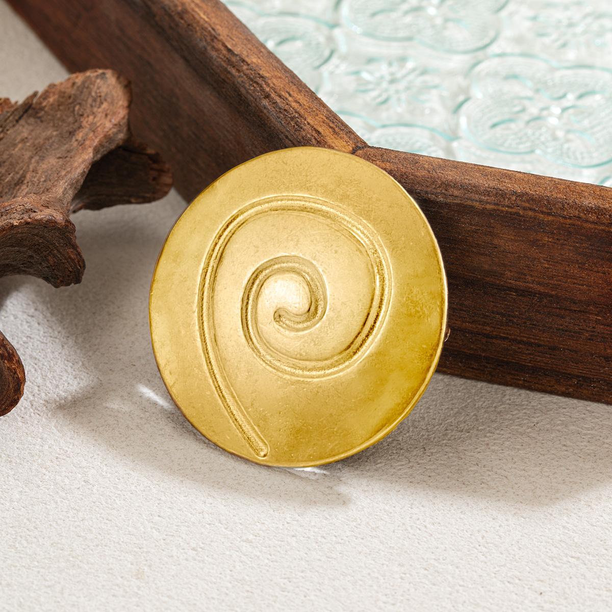

1 fashionable and personalized geometric thread rotating disc alloy Greek goddess clothing brooch for versatile commuting
