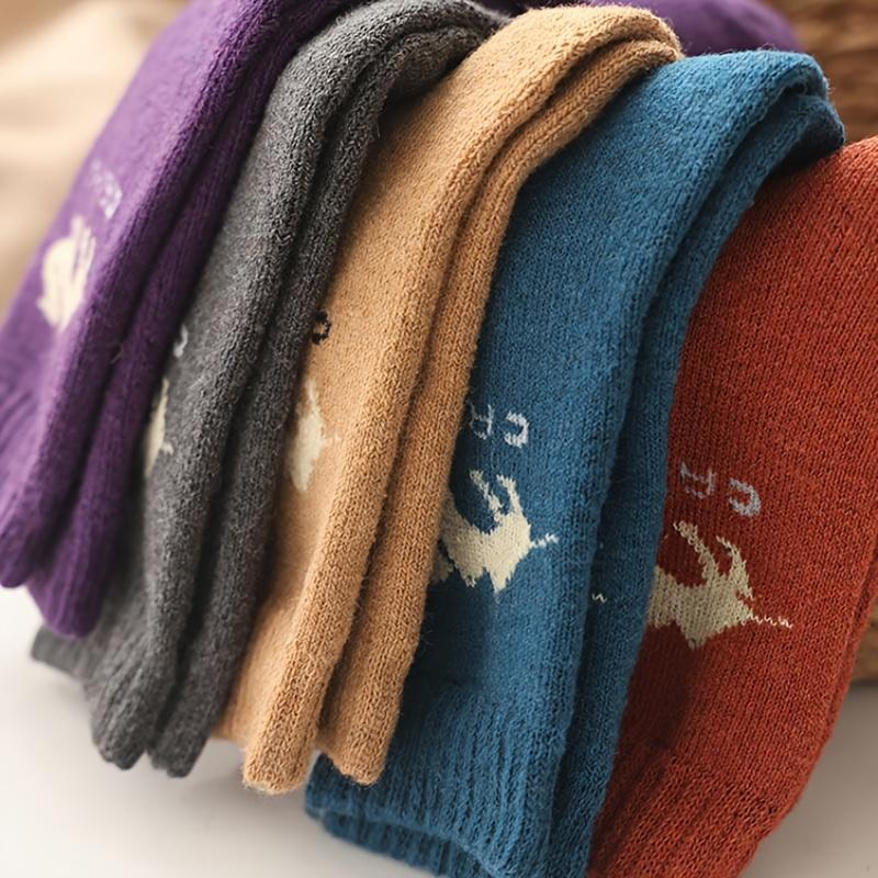 5 Pairs Winter Camel Cartoon Pattern Mid-Calf Thick Fleece-Lined Warm Polyester Spandex Knit Socks for Women