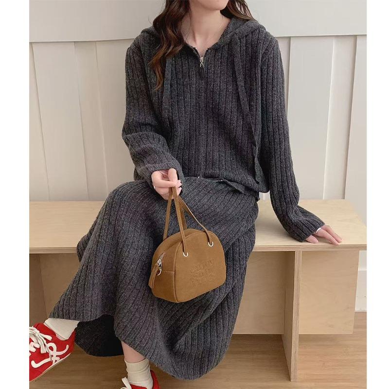 Grey hooded strap double zipper two-piece set casual style large size pit strip skirt knitted cardigan set