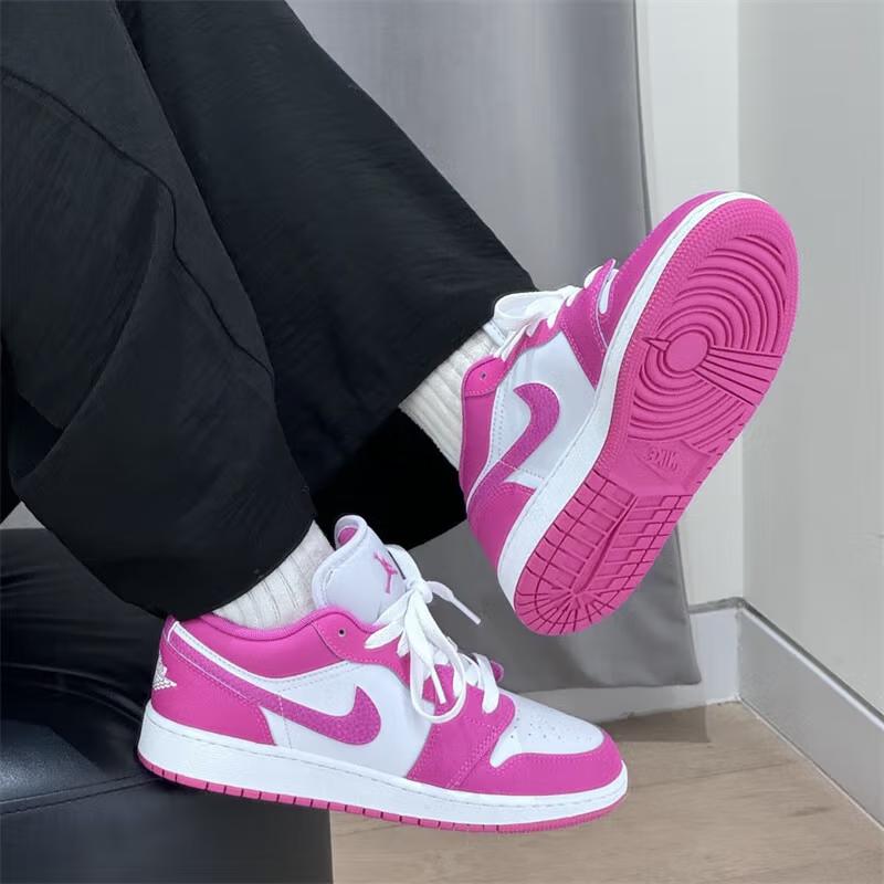 Air Jordan 1 Low GS Fire Pink Kinder-Sneaker Weiß Iris-Whisper FV8486-600