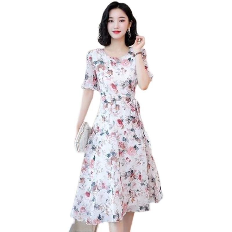 Short-sleeved straps, summer women's skirts, summer clothes, new popular temperament, waist and thin, wide and too floral long skirts