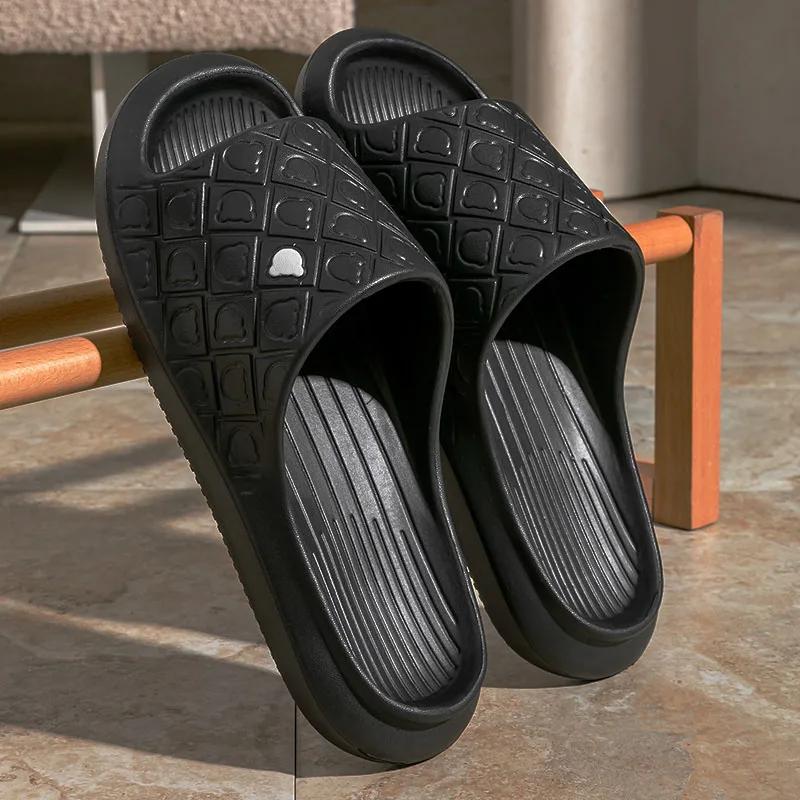 Fashion Summer Non-Slip House Slippers Women 2025 Comfort Soft Sole Bathroom Slippers Woman Solid Color Light Flat Heel Indoor Slides