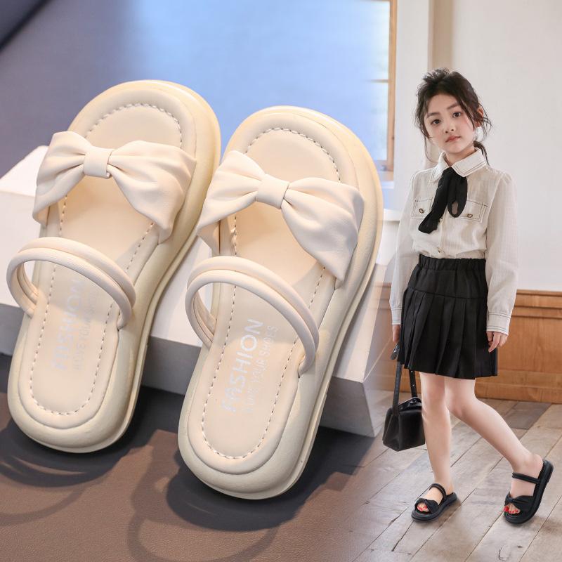 

Summer girls slippers 2025 new little fairy baby soft bottom non-slip outer wear princess slippers children s one-word drag 26