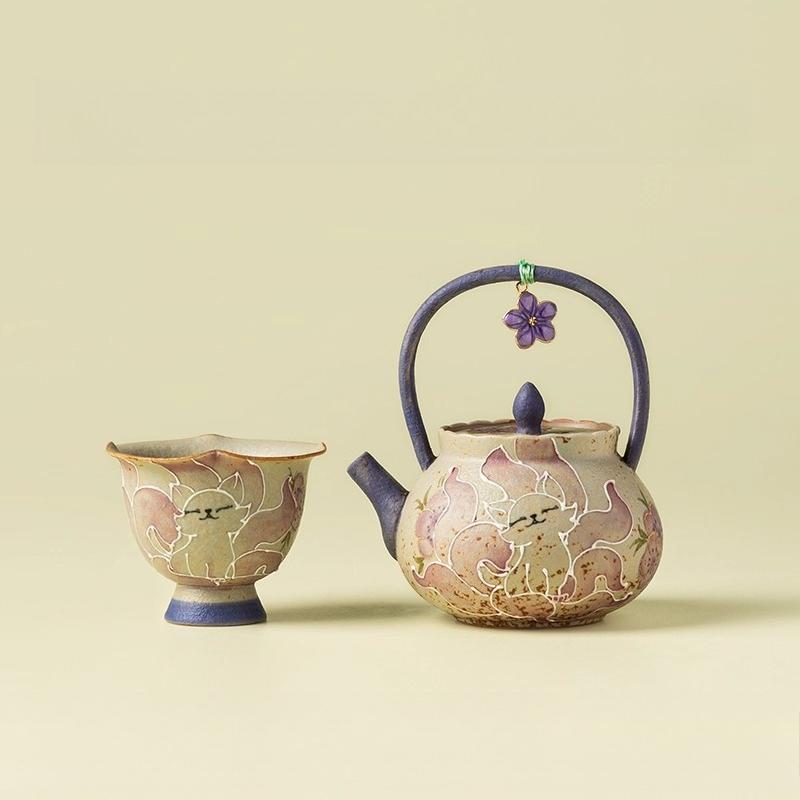 

Kung Fu Tea Set Pure Hand Painted Nine-tailed Fairy Fox Ceramic Teapot Teacup with Tea Tray New Chinese Style