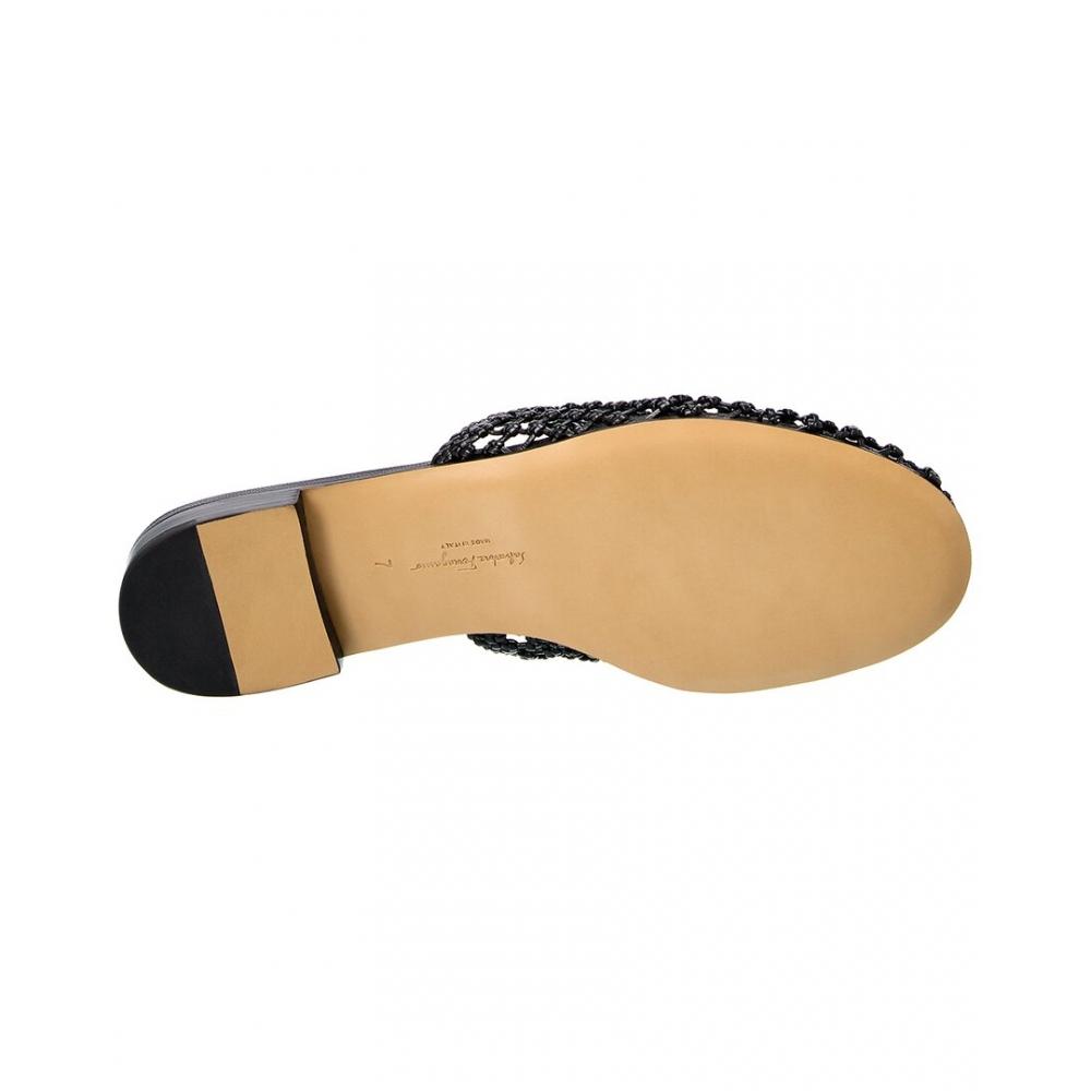 Salvatore Ferragamo Ferragamo Ellas Leather Flat Black