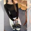 Autumn new style off-the-shoulder slim-fit black long-sleeved T-shirt women, fashion hot girls sexy all-match pullover top