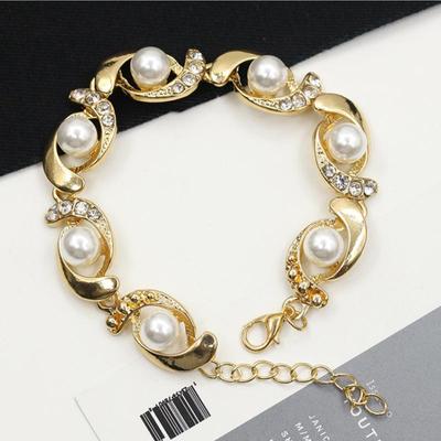 Bracciale rigido creativo europeo-americano con diamanti e perle