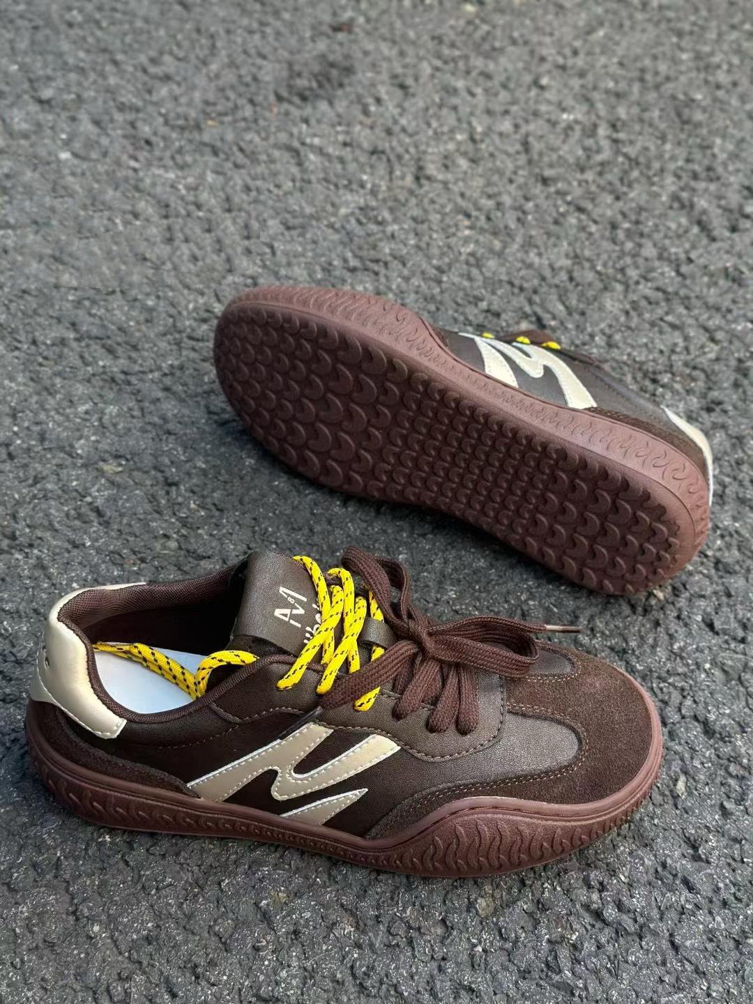 

GGCC Американские гоночные шины с тонкой подошвой немецкие тренировочные туфли бежевые женские туфли новые контрастные спортивные и повседневные туфли двойные шнурки 40