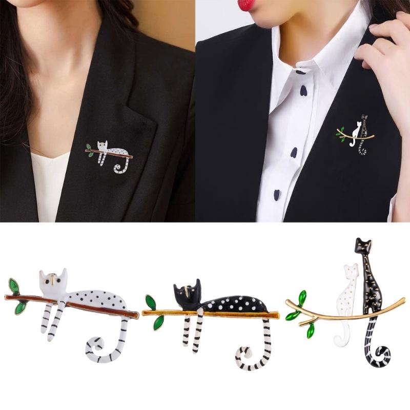White Cat Lapel Pin for Women Lazy Cat Tree Pin Exquisite Enamel Cute Cat Branch Pin Badge Lapel Pin Jewelry Ornament