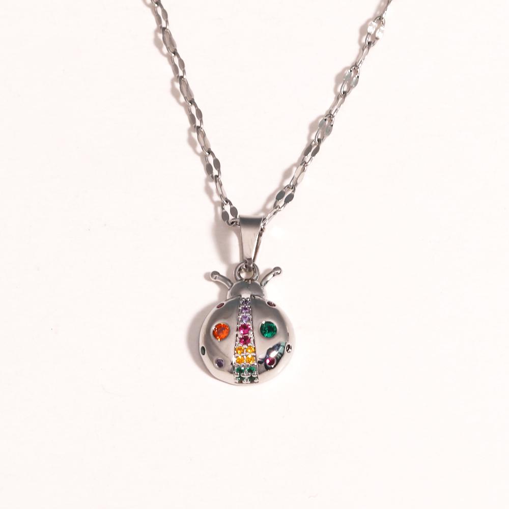 Collane Pendenti Coccinella in Acciaio Inossidabile Color Oro per Donne Moda Zircone Colorato Charm Collana Animale Gioielli Femminili
