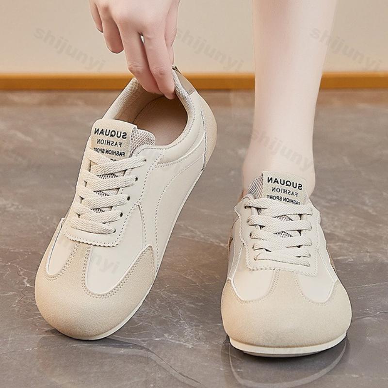 Fashion Outdoor Women's Running Shoes 2025 Autumn New Lightweight Comfortable Soft Sole Sneakers Fashion Non Slip Lace Up Casual Shoes