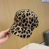 Men'S And Women'S Fashion Leopard Print Spot Pattern Baseball Cap Retro Hip Hop Casual Sunscreen Cap