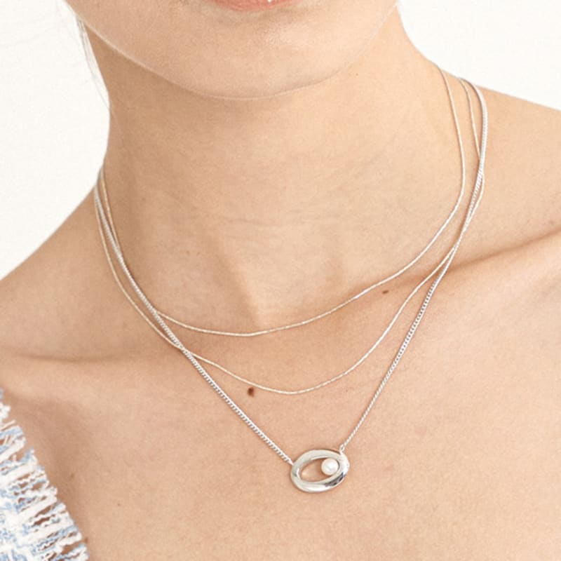 

Ahndronico link pearl chain necklace gold