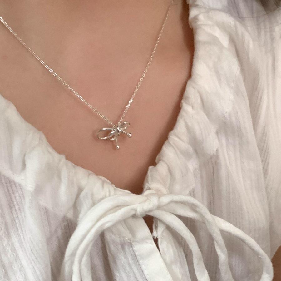 Korean simple line bow necklace female design collarbone chain daily neck chain