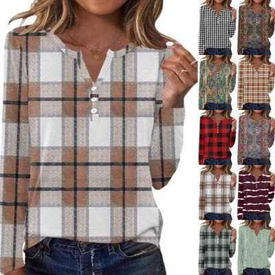 Women's Casual And Fashionable T-shirt With Plaid And Striped Print, Round Neck And Long Sleeves.