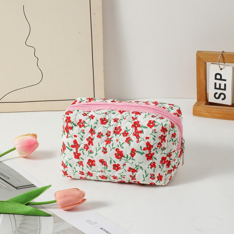 1PC Portable Small Flower Printed Storage Bag Travel Makeup Case Women Toiletry Bag For Girls Traveling