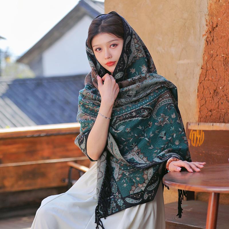 The photo is so beautiful~ Red travel scarf Qinghai Xizang desert ethnic style imitation cashmere thermal shawl women's cape