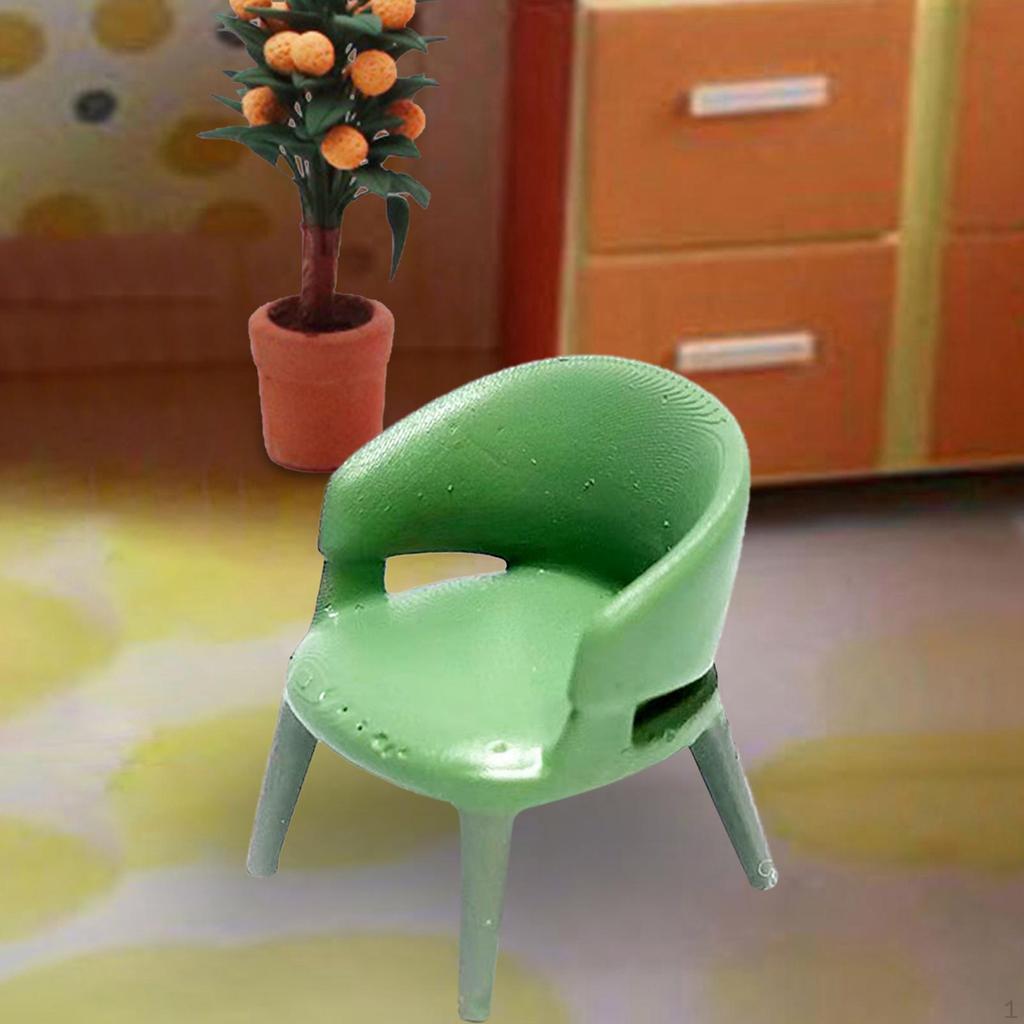 1/87 Scale Armchair Model for Dollhouse and Miniature Scenes