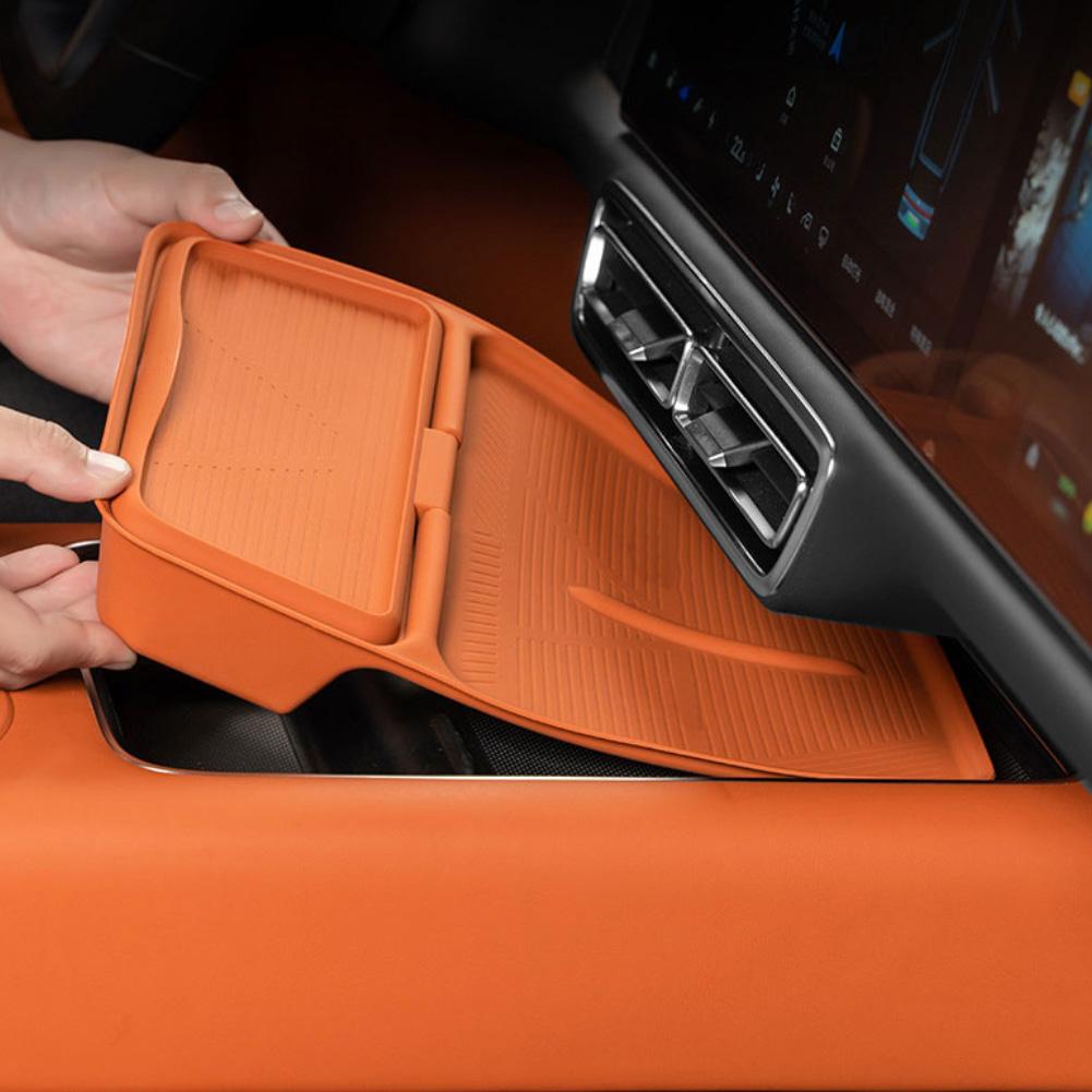 For Lixiang L7 L8 L9 2022 2023 Silicone Non-Slip Pad Car Central Control Mobile Phone Wireless Charging Pad Car Accessories