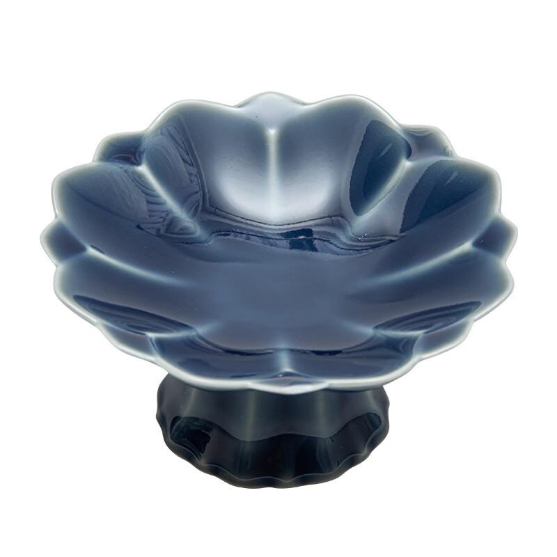 Chinese Ceramic Petal High-Footed Serving Plate