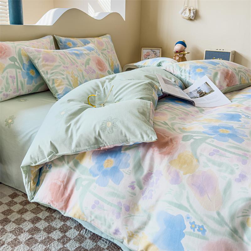 Bedding Four-piece Set, Cotton Pure Cotton Floral Quilt Cover, Bed Sheet Dormitory Three-piece Set