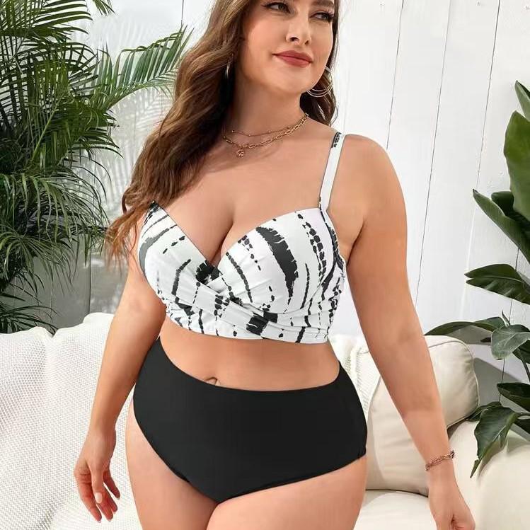 2026 European Plus Size Printed Swimsuit Set: Three-Piece Cover-up for Sexy Vacation Fashion