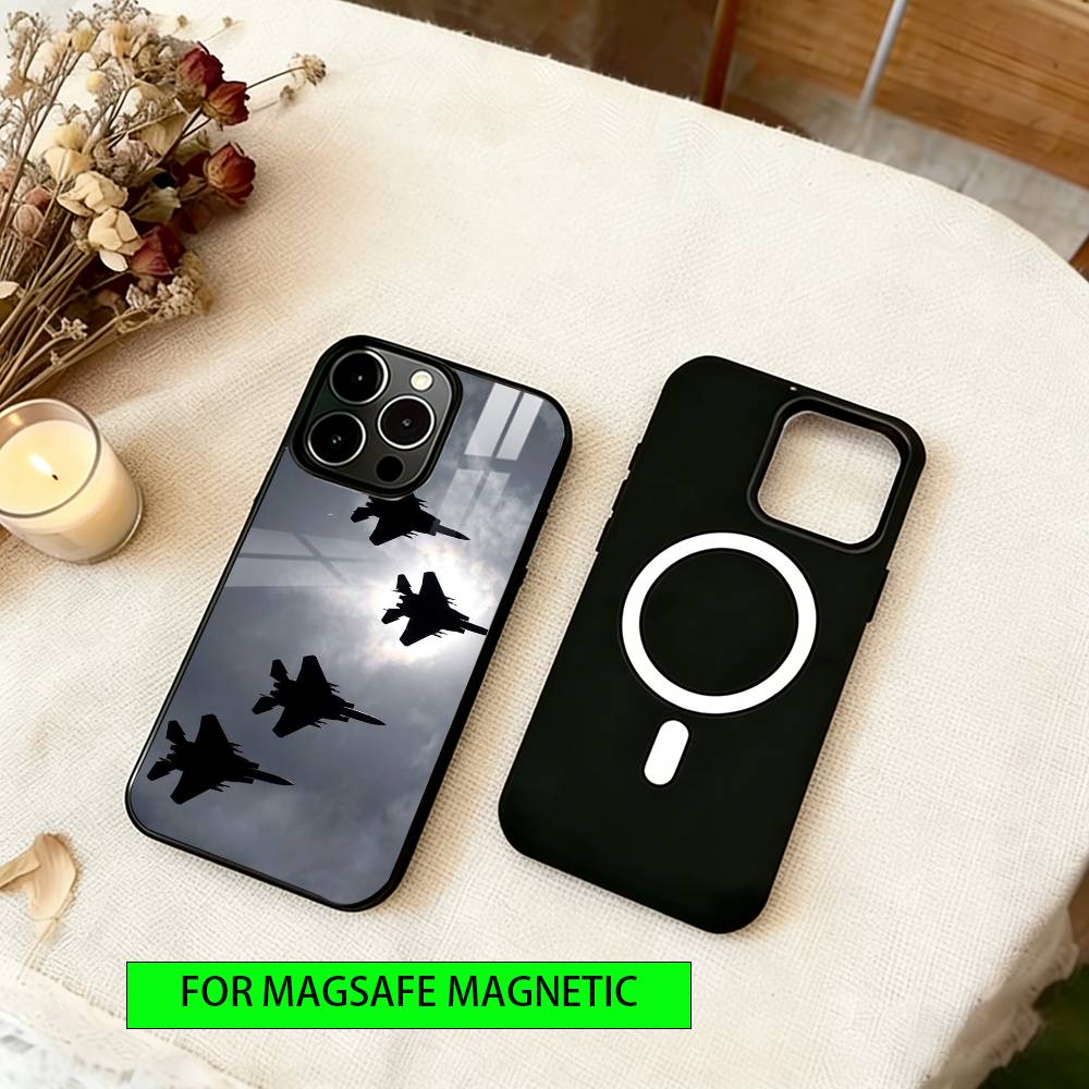 Fighter jets take off Phone Case For iPhone17,16,15,14,13,12,11 Plus,Pro Magnetic For Magsafe Wireless Charging